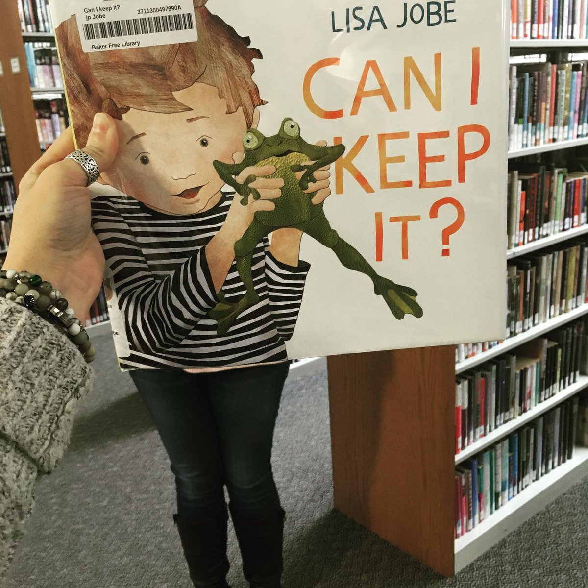 bownhlibrary's tweet photo. Is this an adorable picture book or a moment in my memoir? 
#bookfacefriday #childrensbooks #canikeepit #library https://t.co/15KI7L4EnF