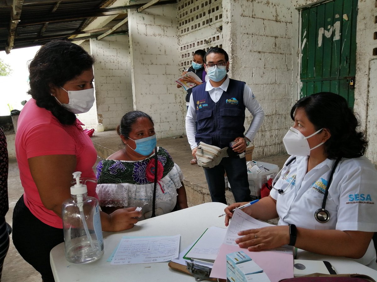 #MedicoEnTuCasa hoy atendió a población migrante en la ribera del río hondo #QuintanaRoo