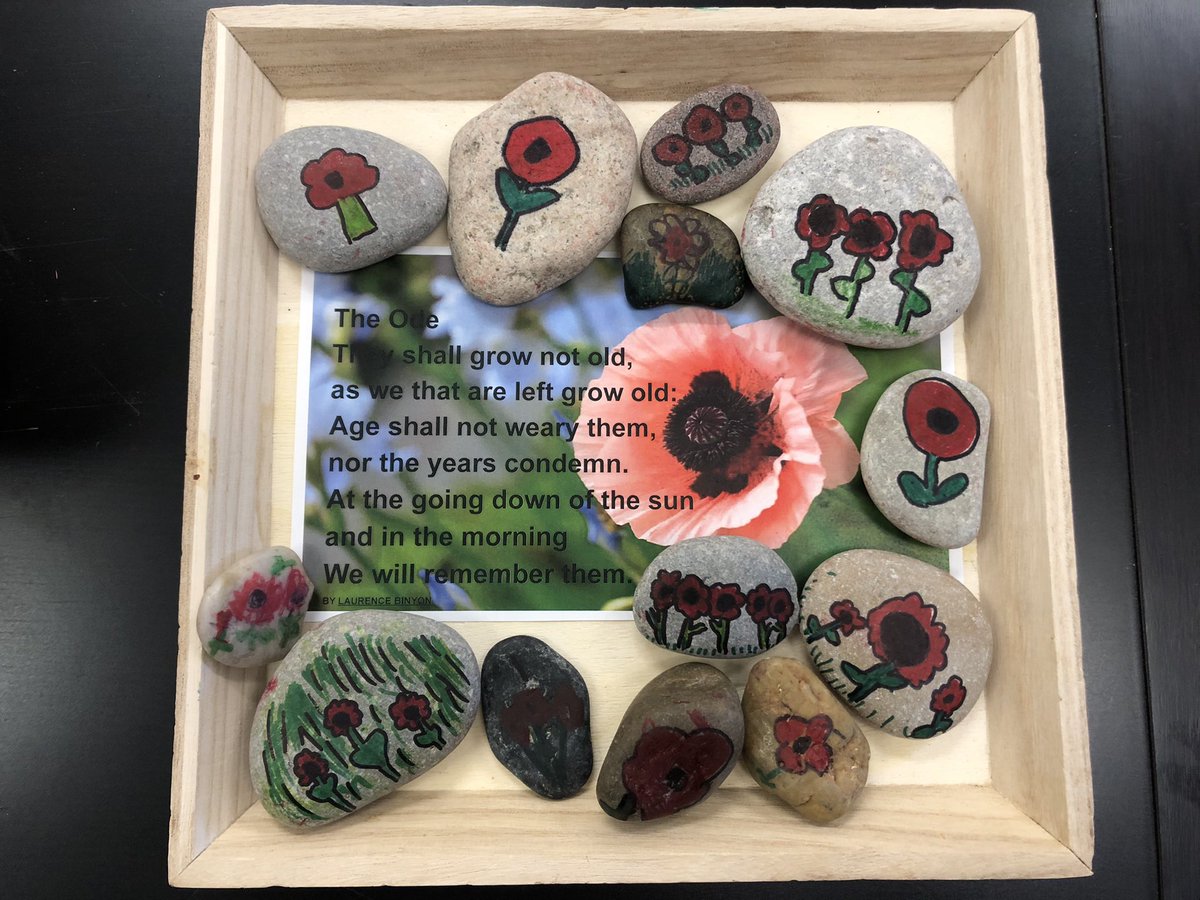 MsIkonomou's tweet photo. These turned out beautifully and the students really had to do fine detailed work. #poppies #rememberanceday #flandersfields #iteachfirst #iteachsecond #grade1/2 #grade1 #gradeone #gradetwo #grade2 https://t.co/RQYCQFZAit