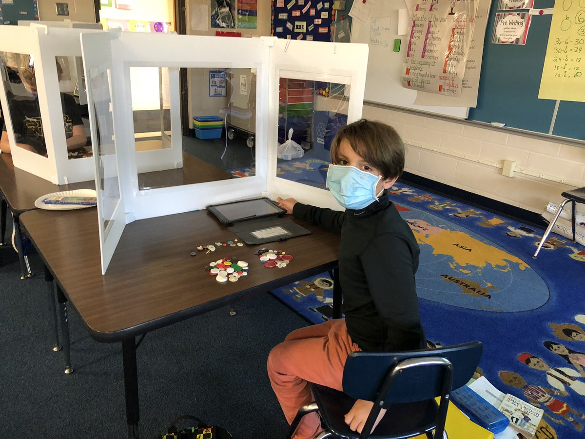 becksbunch3's tweet photo. Classifying and sorting buttons.  We have been studying different scientist and what they do. https://t.co/nY8Z4NLBbx