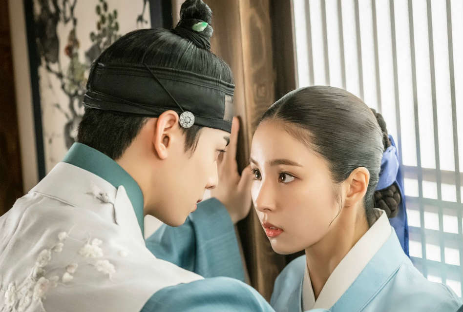 Rookie Historian Goo Hae Ryung8/10 Solid ahistorical romp, a little long.