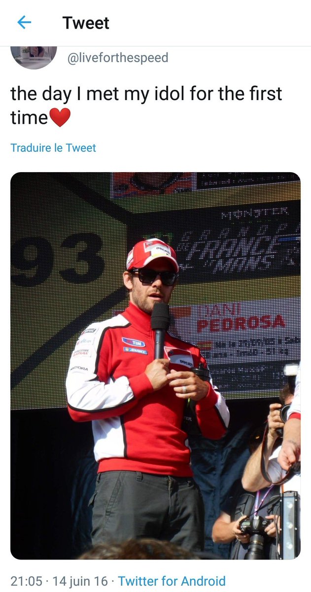 b tweet media
