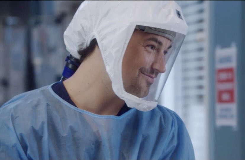 Giacomo_Online's tweet photo. Giacomo as Dr DeLuca in episode 17.02 of #GreysAnatomy

A thread...

@GiacomoKG @GreysABC @EllenPompeo @KimRaver @KellyMcCreary 

#DarkBlueDeLuca #TeamDeLuca #MerLuca https://t.co/VePkhYD0yx