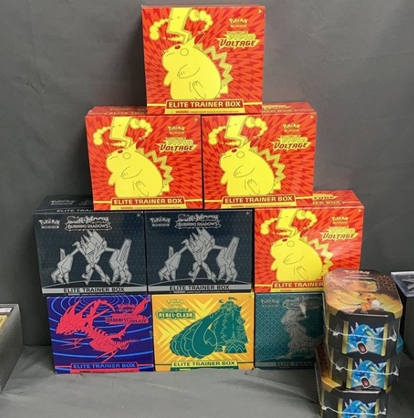 goingtwice_com's tweet photo. Can't help ourselves! Opening more tonight on https://t.co/AGXgkNDswS #pokemon #pokemontcg #pokemoncards #pokemonboosterpacks #pokemonboosterbox #psa #bgs #gma #slabbedcards #pwcc #goingtwice #pikachu #charizard #VividVoltage #DarknessAblaze #RebelClash #ChampionsPath https://t.co/BDDjmKlbBw