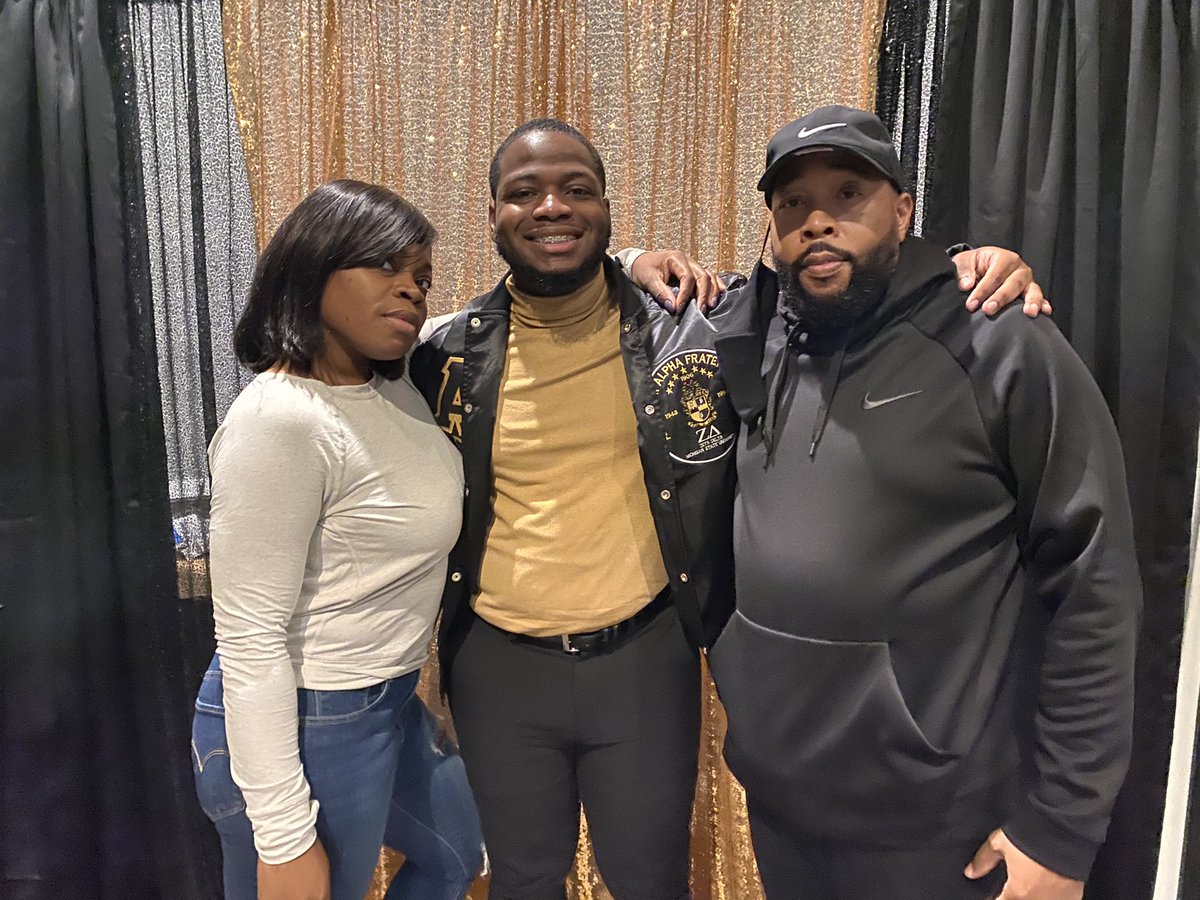 _officialdev2's tweet image. This was 100% worth the long fight. Now it’s that time to actually put in that work and support my family, my campus, and my community. 
#alphaphialpha #06! #ExecutionChapter #ZetaDelta
#DueceClub