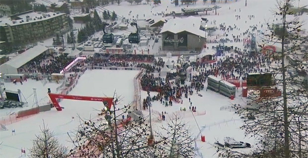 skiweltcup_tv's tweet photo. FIS bekommt grünes Licht für die beiden Herren-Riesenslaloms in Val d’Isère     ++++     https://t.co/MXzJHeaJvq https://t.co/7WyQ3HqzVM