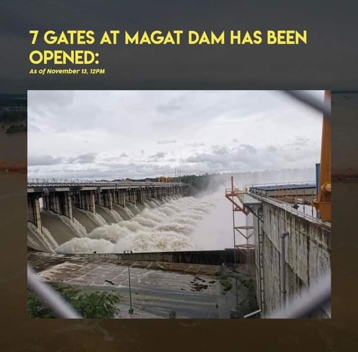 DOCT0RCLYDEN's tweet photo. ‼️ REPOST IF YOU CAN ‼️ 

Cagayan Valley, Isabella is totally damaged, many homes were submerged in water and they're needed immediate help and rescue. CAGAYAN VALLEY NEEDS URGENT HELP AND ASSISTANCE !!

#RescuePH
#CagayanValleyRegionNeedsHelp 
#CagayanNeedsHelp https://t.co/kGnBE2paWd