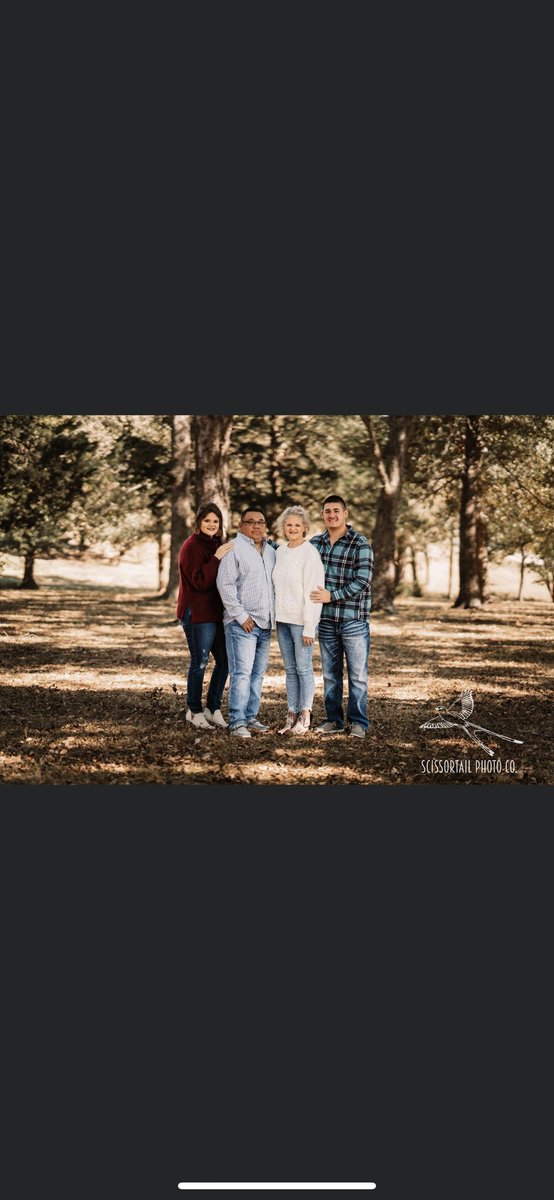 Paxton_22's tweet photo. Happy birthday to my old man. Love you and couldn’t ask for any better. ❤️ @JerryArterberry https://t.co/byPhJLEgv6