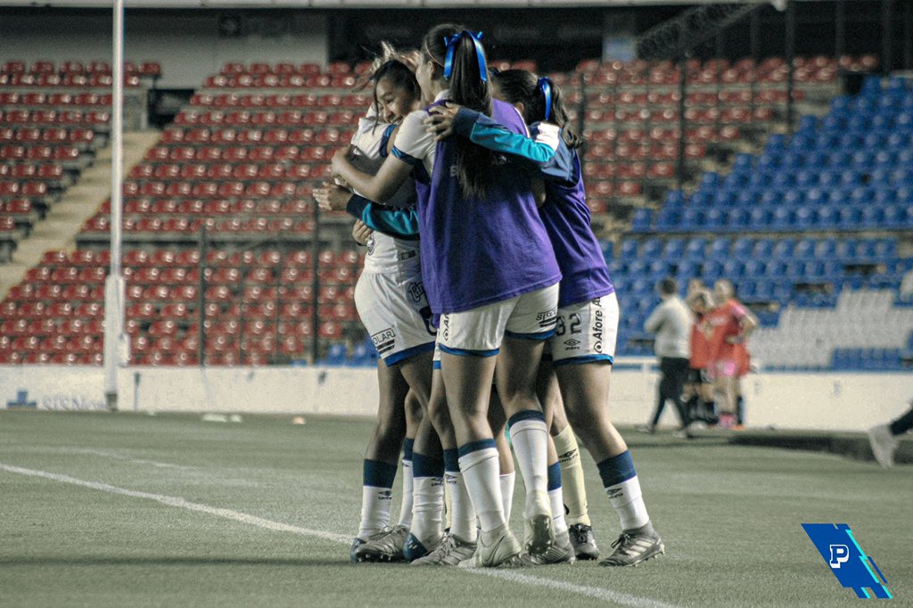 Celebración del Puebla Femenil