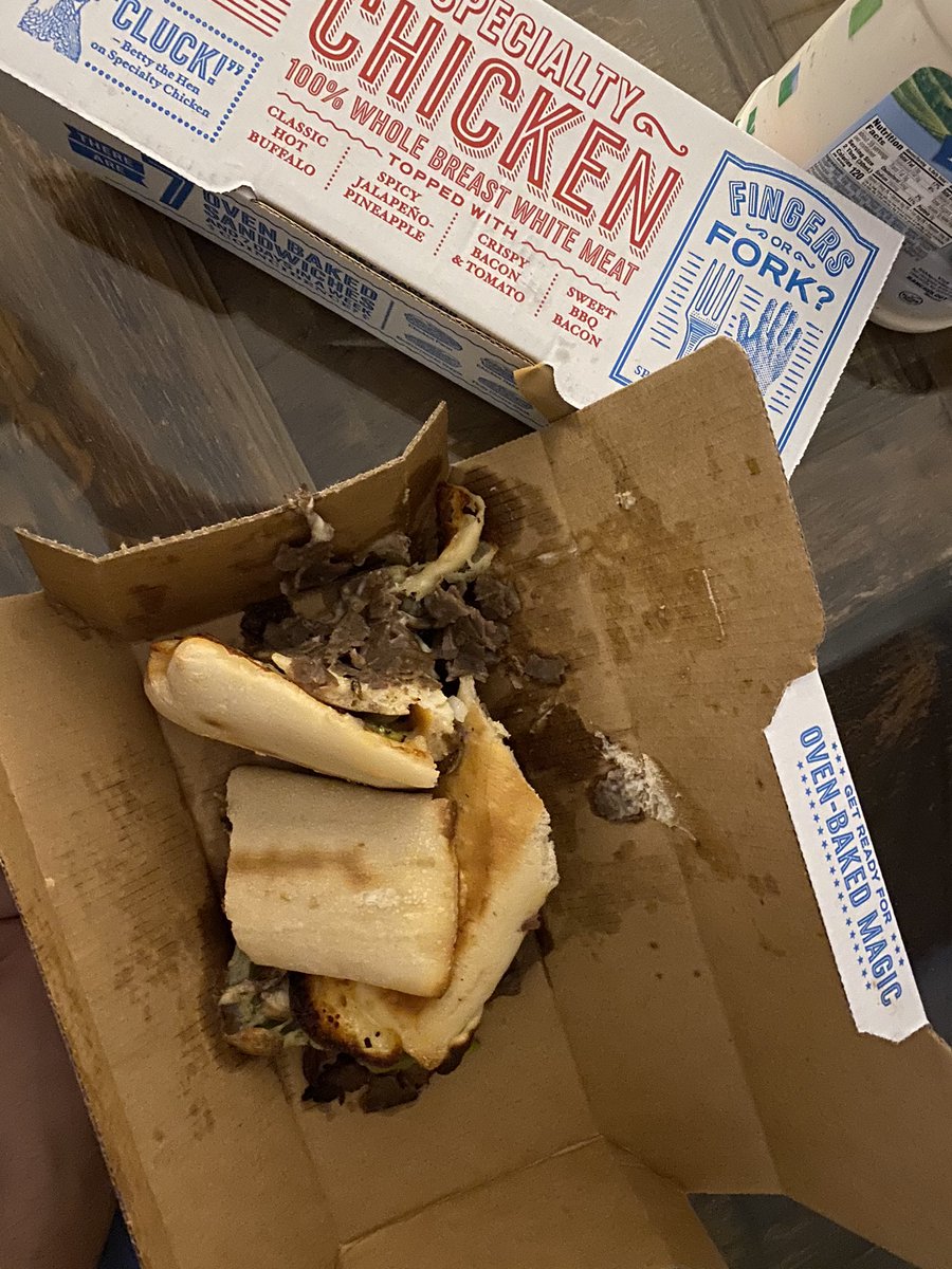 jmiddlen's tweet image. hey @dominos, what happened here? 🤣🤦🏼‍♀️