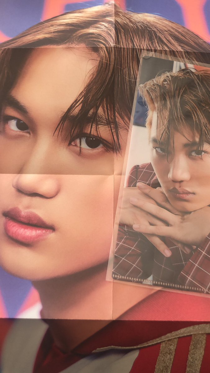 taeminyumin39's tweet photo. SuperM アジア版交換希望🙇‍♀️

譲  ポストカード、universalクリアファイル
カイ　KAI

求　ポストカード、universalクリアファイル
テミン　TAEMIN

セットで郵送で交換いただける方いらっしゃったらリプ、DMお願いします🐣
#SuperM 
#SuperOne 
#taemin
#KAI https://t.co/a1mIrAzIVP