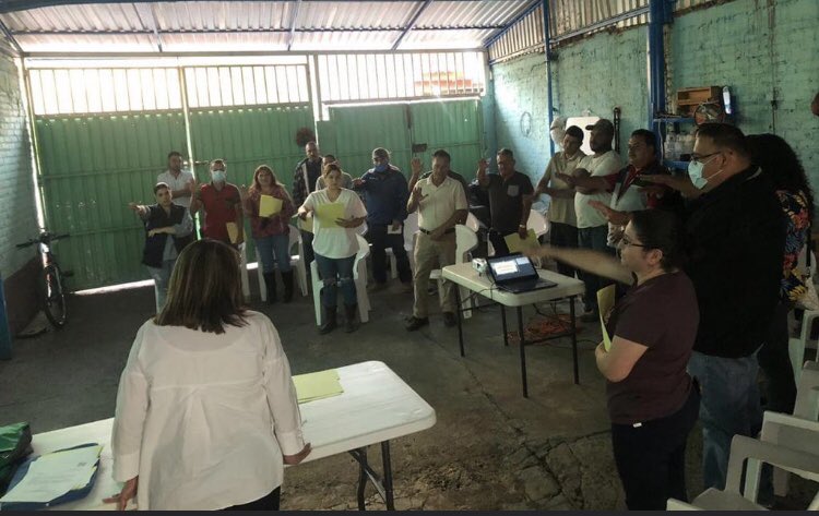 MichoacanRsp's tweet photo. Continuando con la #RutaProgresista, hoy tocó el turno a #Purépero en su toma de protesta #RSPMichoacán #JuntosAdelante https://t.co/qWSlrcDFE9 https://t.co/C6giolL7eZ