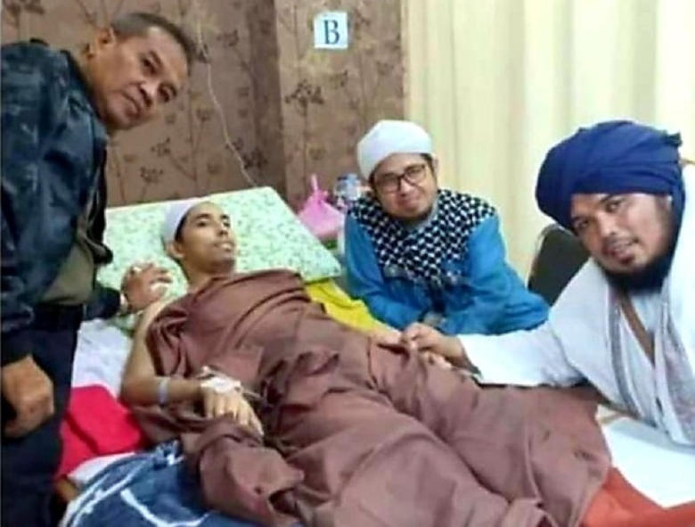 Pingin Ngelayat, tapi orangnya belum Mati..
Sedih Gw..
😭