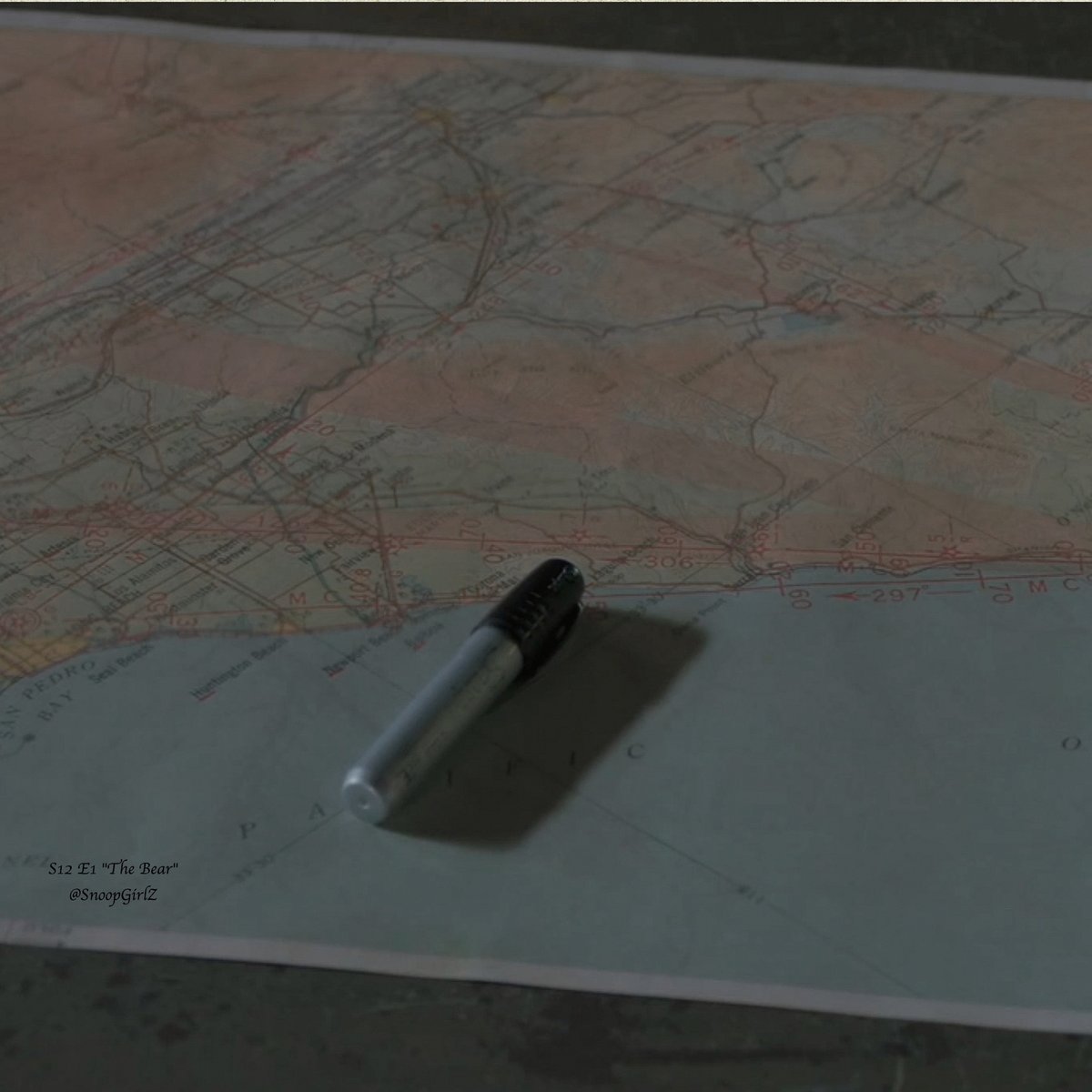SnoopGirlZ's tweet photo. Last Pic--Yes, the Sharpie made it to the pics. I LOL when Sam dropped it on the map. #Map #BlackSharpie https://t.co/itZzpyyPKr