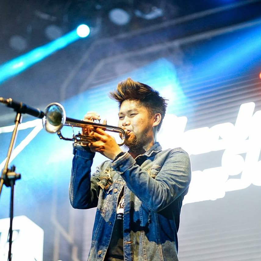 Palembang Jazz Community at <a href="/ngayogjazz/">NGAYOGJAZZ 2025</a> khusus event ini kita buat spesial band project..mulai besok kita review para personilnya.ya....nonton penampilan mereka ya di NGAYOGJAZZ tgl 19 s/d 21 Nopember 2020
#ngayogjazz2020 
#paljazzcommunity 
#palembangjazzcommunity