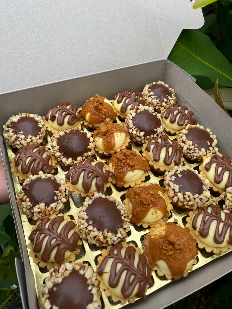 DesertopiaM's tweet photo. Hi Nilai peeps! 

We're selling cheesetart gebu for as low as Rm13!

Flavours; Blueberry, Strawberry, Mango, Kiwi, nutella and magnum (beryls coated).

So, if you're craving for some blessings in your mouth, fret not, order our cheesetart gebu now!

@nahlahrsl @Twt_Nilai https://t.co/dV0DOp8S8D
