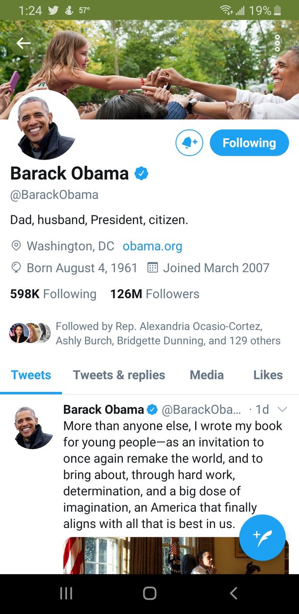 RonaldPorterJr's tweet photo. @realDonaldTrump Still less followers than Barack Obama, "bigly" 😂 https://t.co/00cmFN0P0C