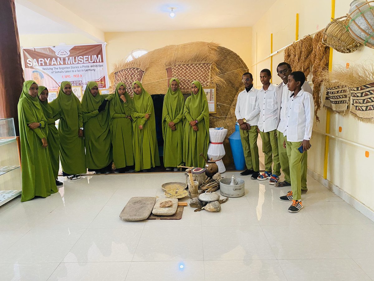 MuseumSaryan's tweet photo. guests  from badr school in saryan museum we are so happy for your visit thanks and we hoppe to see you. again https://t.co/A6Wm4LUnY5