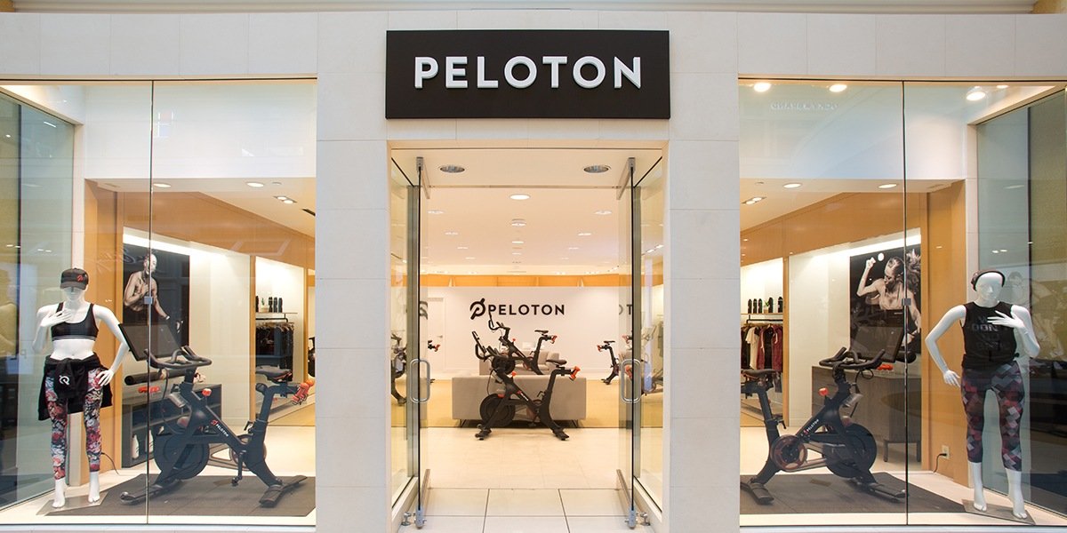 7/ PELULUMoving on to the more serious part of this thread - Peloton has moved into apparel in a big way (another revenue stream). Like Lulu Lemon, you can show off to people outside of your home that you not only workout but also have money!