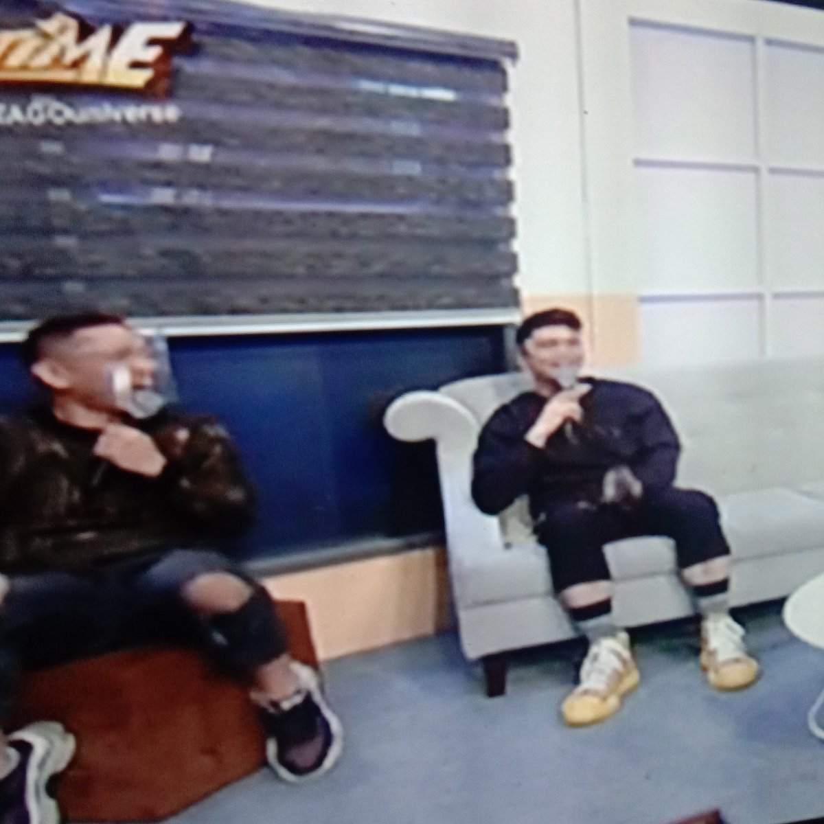 missradz's tweet photo. #ShowtimeTAGOuniverse https://t.co/ml9k29ig5t