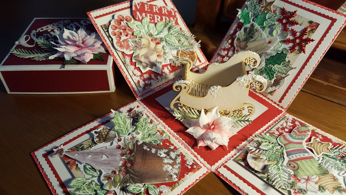AgaCrafting's tweet image. Exploding box for Christmas.
#Explodingbox #Christmas #gift #handmade #madebyme #papercraft #colourful #mydesign #mycraft #Xmas #Christmasgift #Xmasgift  #Xmasbox #3Dsleigh #withlove