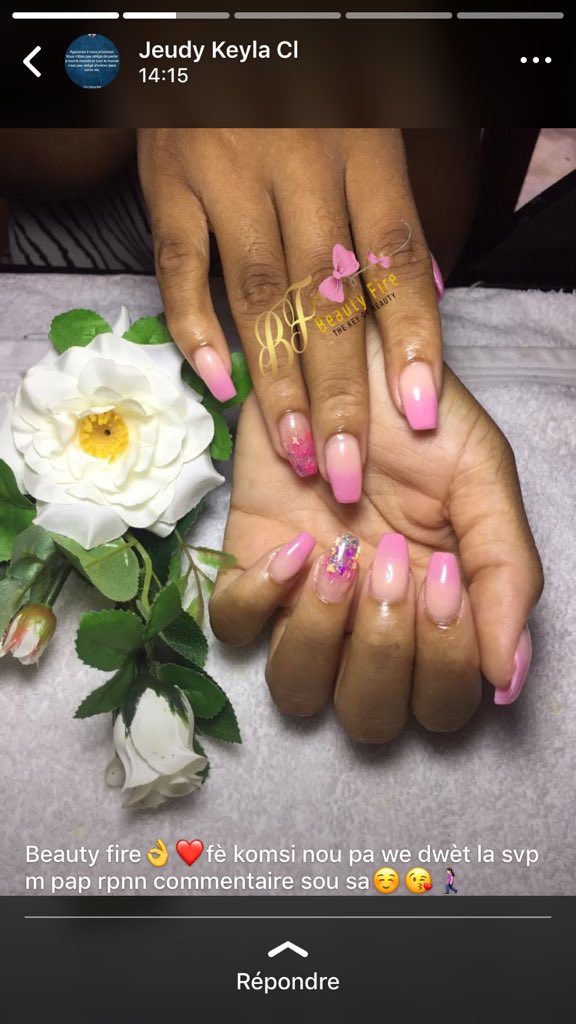 BeautyfireSalon's tweet photo. Vous avez besoin d’une manucure 💅 comme celle-ci , contactez-nous  pour vous satisfaire🤞 https://t.co/yTxFxZvRj1