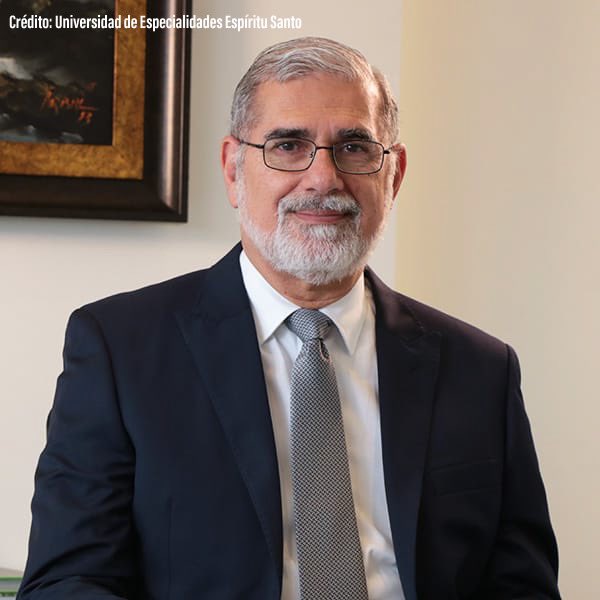 Ya lo pasado, pasado. El exvicepresidente Alberto Dahik se une al gobierno de @Lenin en el Consejo de Asesores Económicos. Dahik renunció a la Vicepresidencia en 1995 y fue enjuiciado por peculado en uso de gastos reservados. El juicio se anuló en 2012 y fue archivado en 2013. https://t.co/7zC2YwTq4s