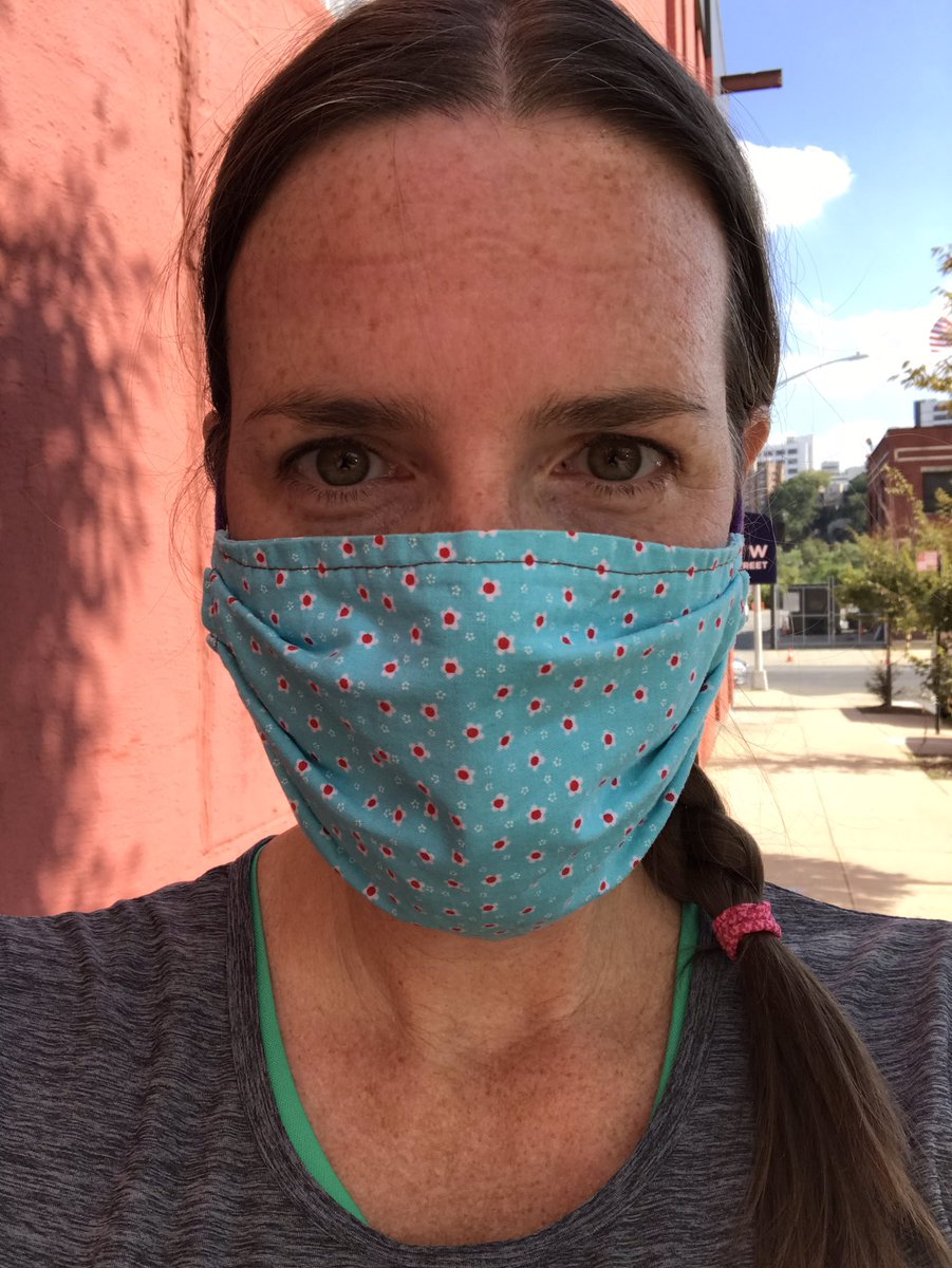 s_k_l_w's tweet photo. @inspiredjen NYC, masking up every day since March. https://t.co/k2I9xS2elU