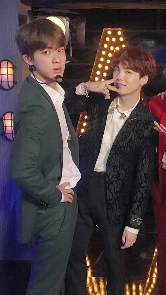 Yoonjin size difference a cuteee thread 