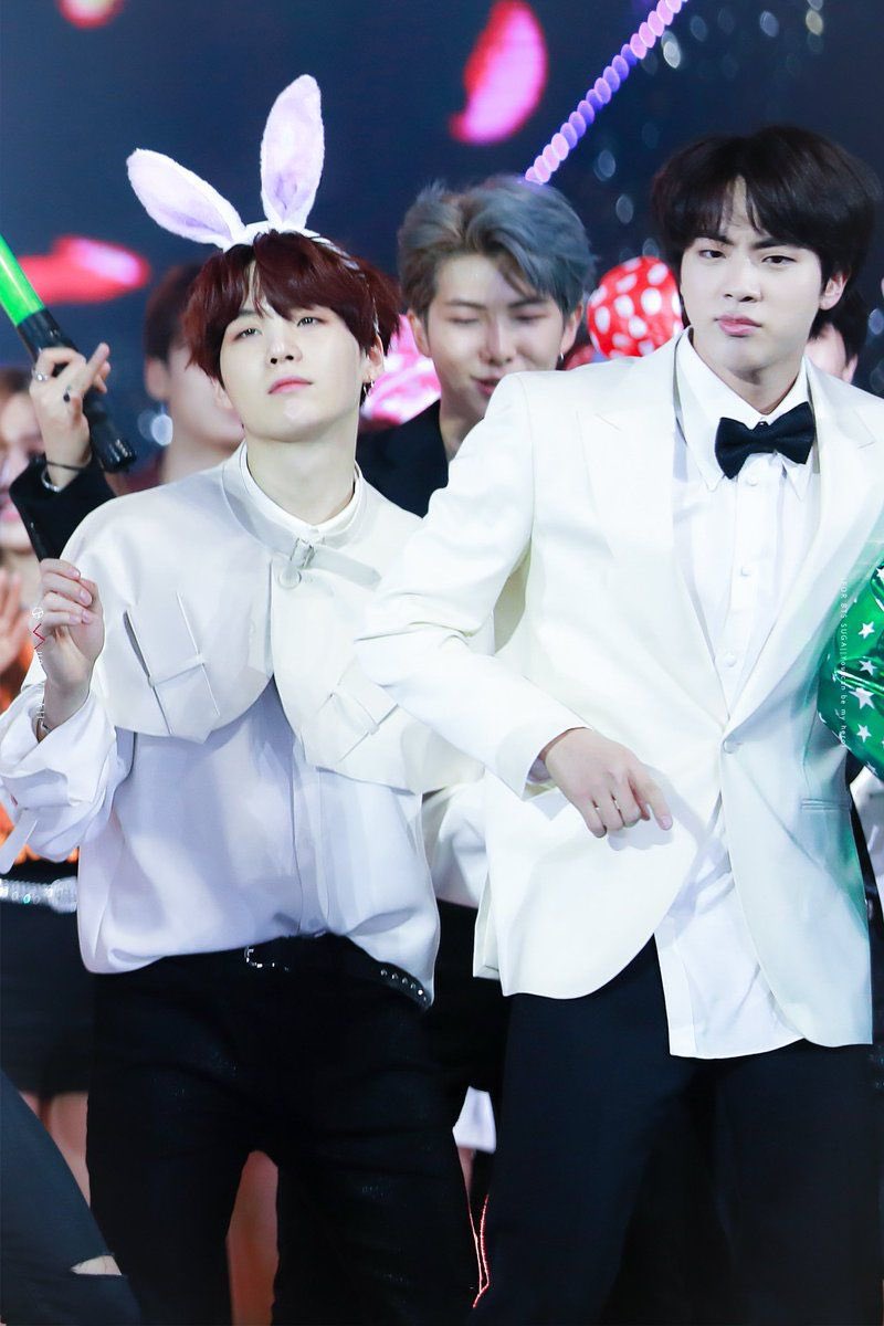 Yoonjin size difference a cuteee thread 