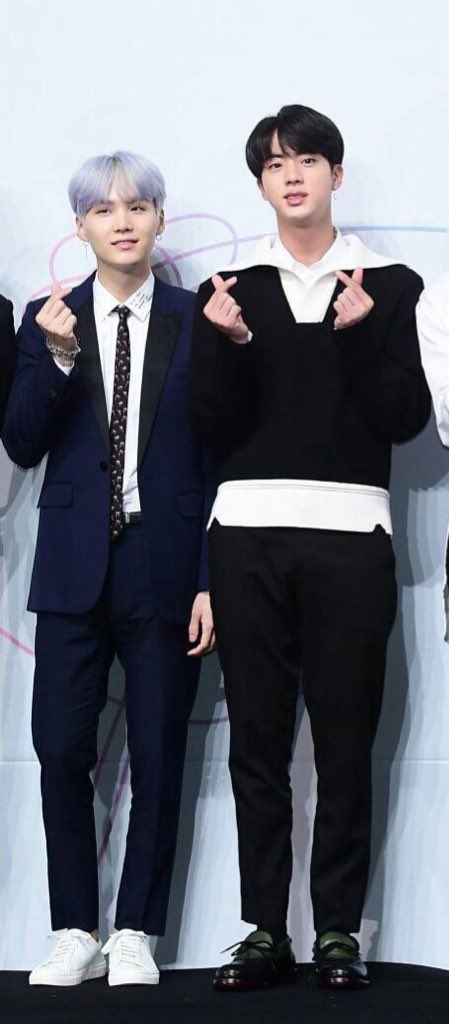 Yoonjin size difference a cuteee thread 