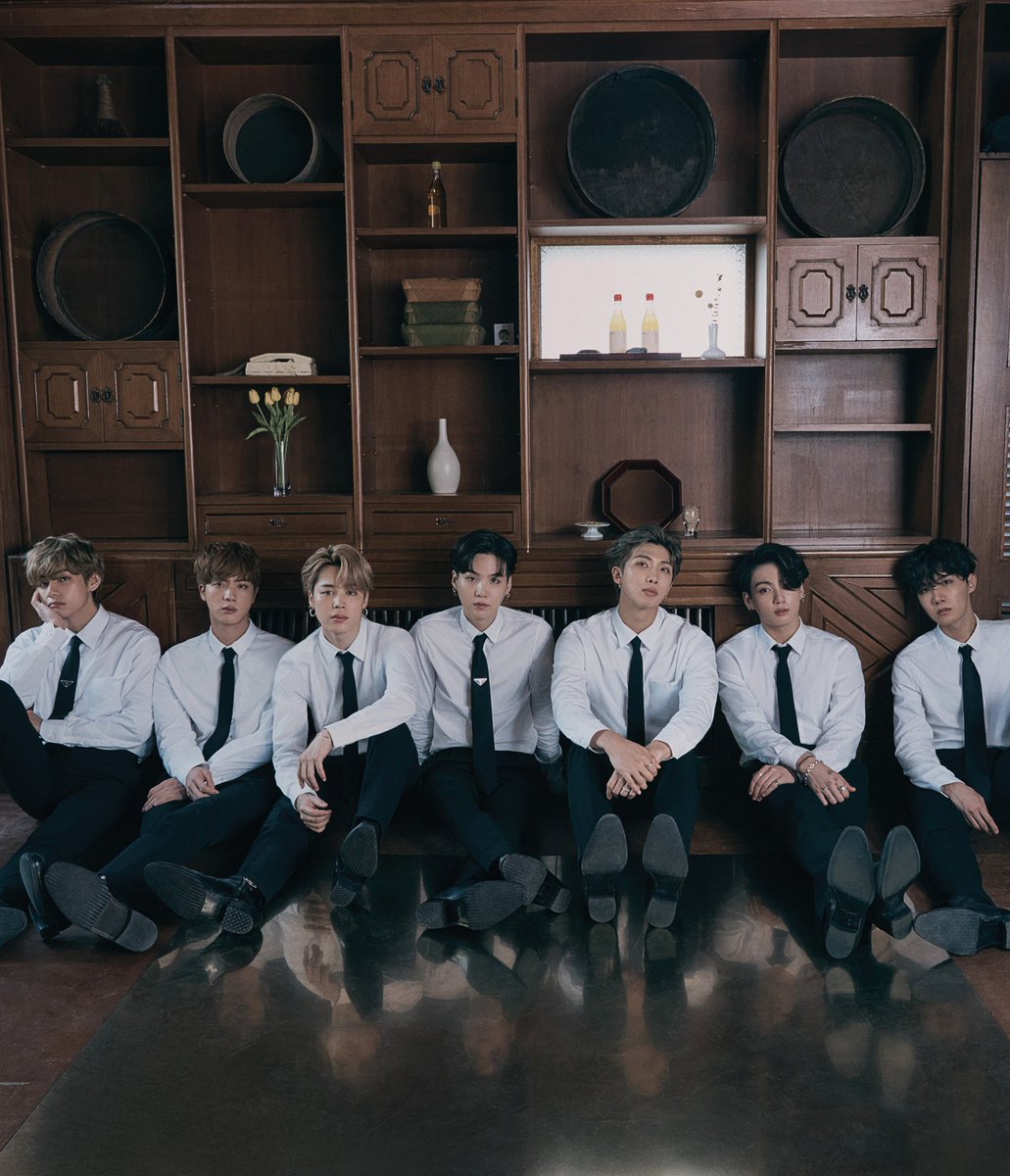 Bangtan_MXCO's tweet photo. [INFO📌]#BTS #방탄소년단 

Grupos con más victorias en music shows:

1. E X O - 117 victorias (17 canciones)
2. @BTS_twt - 112 victorias (11 canciones)
3. T W I C E - 111 victorias (13 canciones) 

#Dynamite22ndWin

© chartbullys
Bangtan MXCO | Geist보라 https://t.co/kBsqr7ZXmL