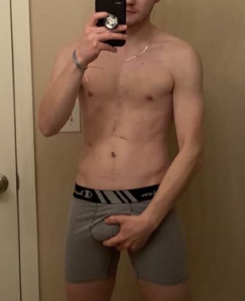twinkmaster5's tweet photo. Come get a taste boys then pay your dues #fagtagfriday  cashapp is in my bio https://t.co/05Ef6ZXWuJ