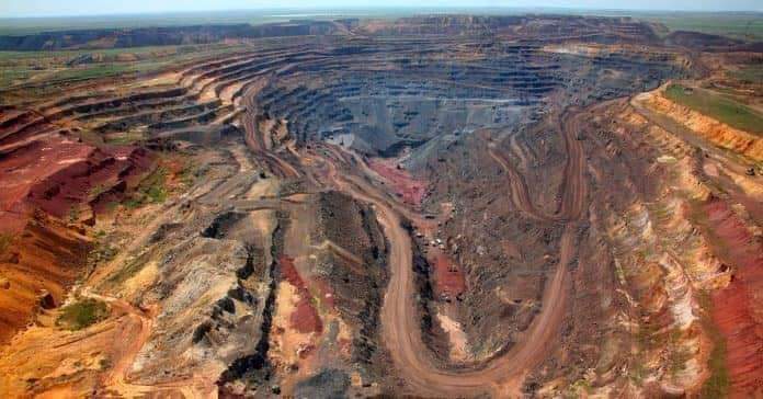 JIKYUNVRS's tweet image. We all want to #SaveAmazon but we forgot to save ours! 🇵🇭🌿🌳

#SaveZambales
#SaveSurigaoDelNorte
#SaveSurigaoDelSur
#SaveSierraMadre
#SaveMindanao
#NoToMining

DENR National Capital Region Denr-Cenro Masinloc Zambales
Department of Environment and Natural Resources (DENR)

ctto