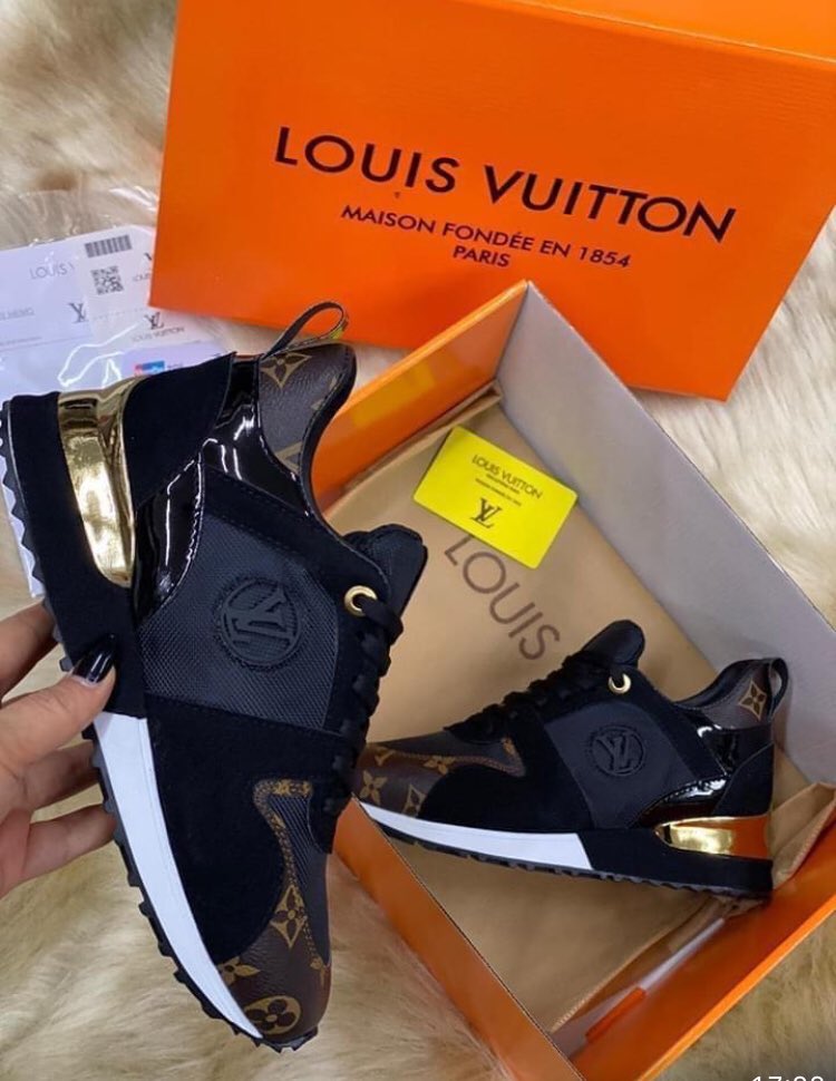 thelegend316's tweet photo. Some more adults and kids Gucci trainers and unisex dark LV trainers , kids LV jog suits and adults https://t.co/J8Egv7ssWE