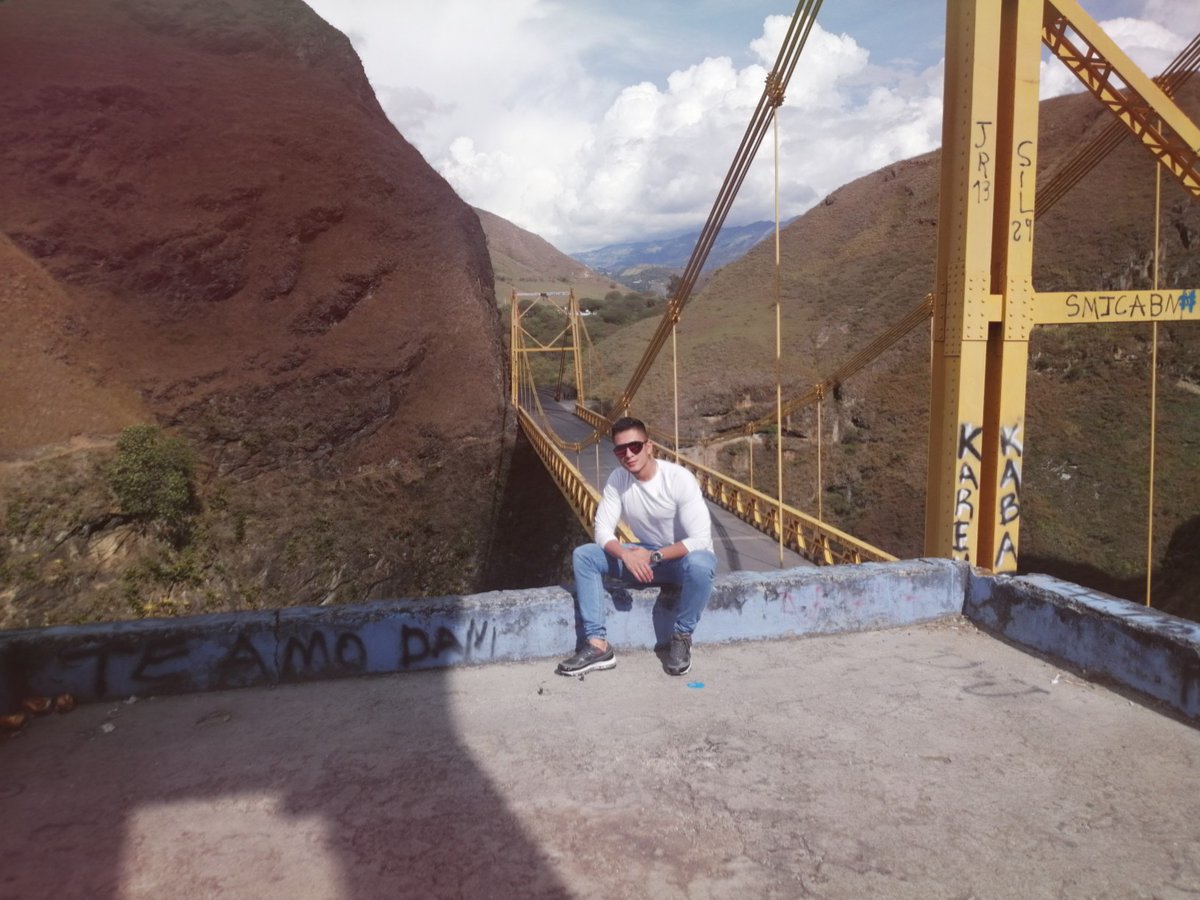 StivenG25's tweet photo. 🇨🇴🍃🎈 https://t.co/yWCr29wBvY