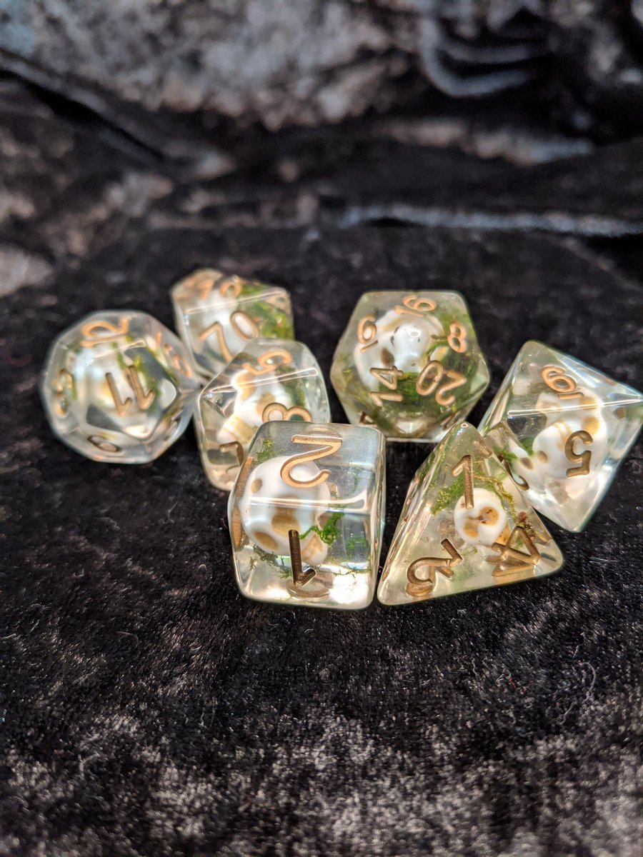 Lily76002500's tweet photo. My dice arrived!!!!! They're gorgeous, so naturally I had to do a proper photo shoot 😉
Barbarian rim, ash scales, necromancer BFF's, &amp; confused bard. Love them 🥰
@LindormD #lindormdice #dice #prettydice #d20 #diceaddiction https://t.co/3jbE2ouLYD