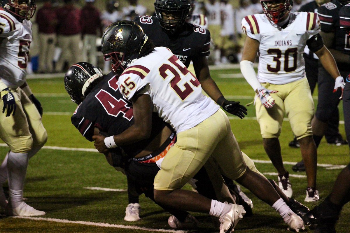 IamJoshHuff's tweet photo. Pinson Valley 48 | Shades Valley 16
End 3rd

It’s been smooth sailing for the Indians in the second half. Jaquel Fells with a 60-yard punt return to open half and Michael Sharpe with 14-yard TD (his 4th of the night). @Pinson_Football https://t.co/IfqTCS5cMW