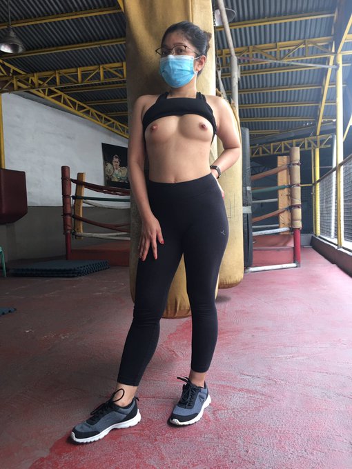 WANNA JOIN ME for a Workout...? 😉💪🏻😘💦 Chat with me here:  https://t.co/BB404D9z1l https://t.co/AVF6k<a href="/tag/mvsales"class="tags"><span>#mvsales</span></a>