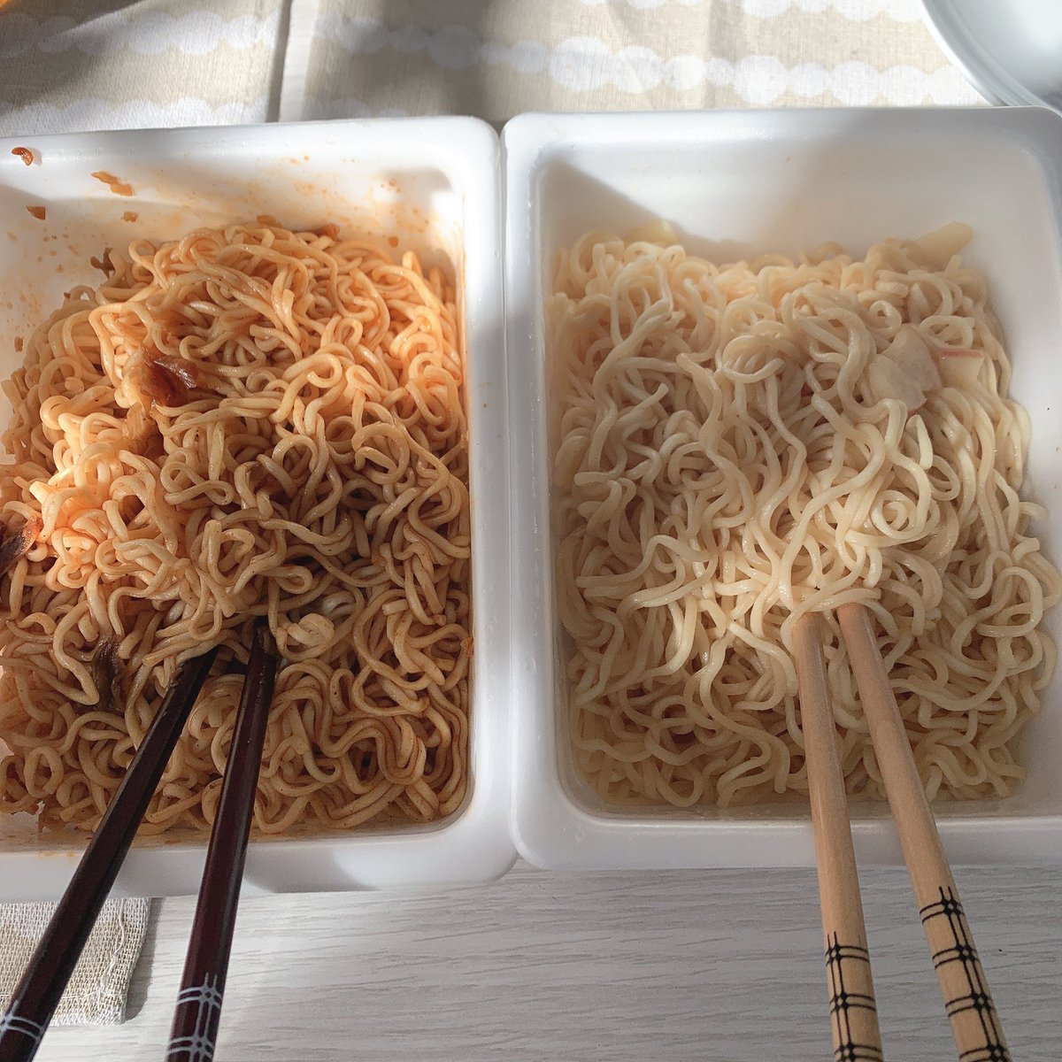 manatyenne's tweet photo. アップルパイ味はマックのアップルパイの味だった😳ENDは無事口がしんだ！痛い！味は美味しいけど口が痛いしたらこ唇😘 https://t.co/xc4RQXAwbx