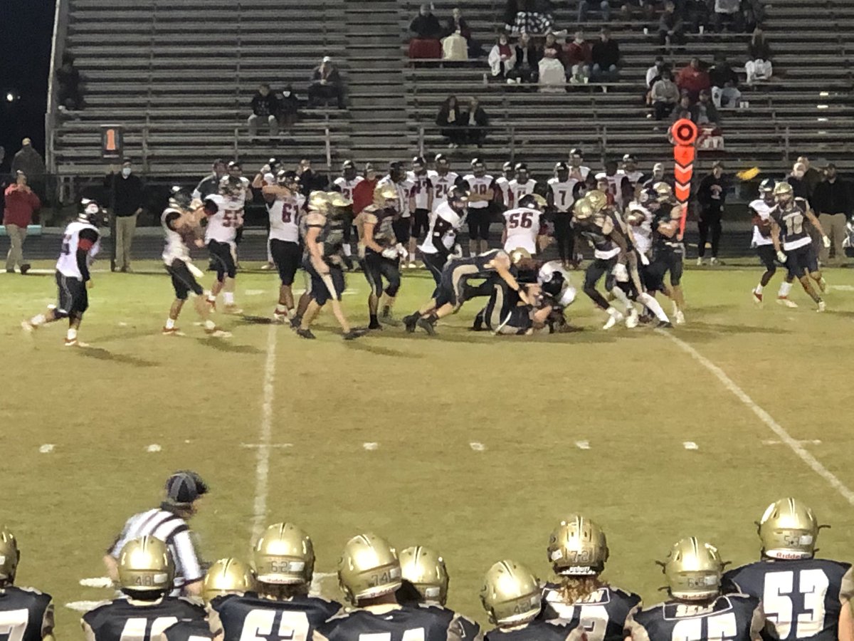 Enjoyed cheering on our dragons and celebrating @Watson671 ‘s accomplishments with @bethanylynnea tonight! Can’t wait for the playoffs! #GoDragonsGo #TOTY <a href="/PHSDragonsFB/">Pepperell Dragons Football</a> <a href="/Pepperell_Pulse/">Pepperell High School</a>