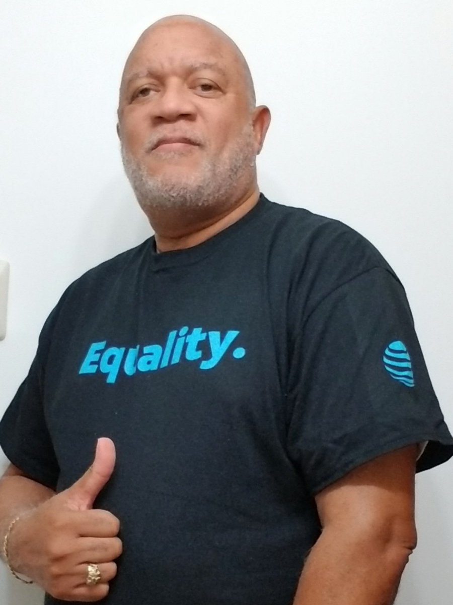 Wayne_OPFLDSL's tweet photo. Today I celebrate 42 years of service and the journey continues. https://t.co/IEJKtZQM0m