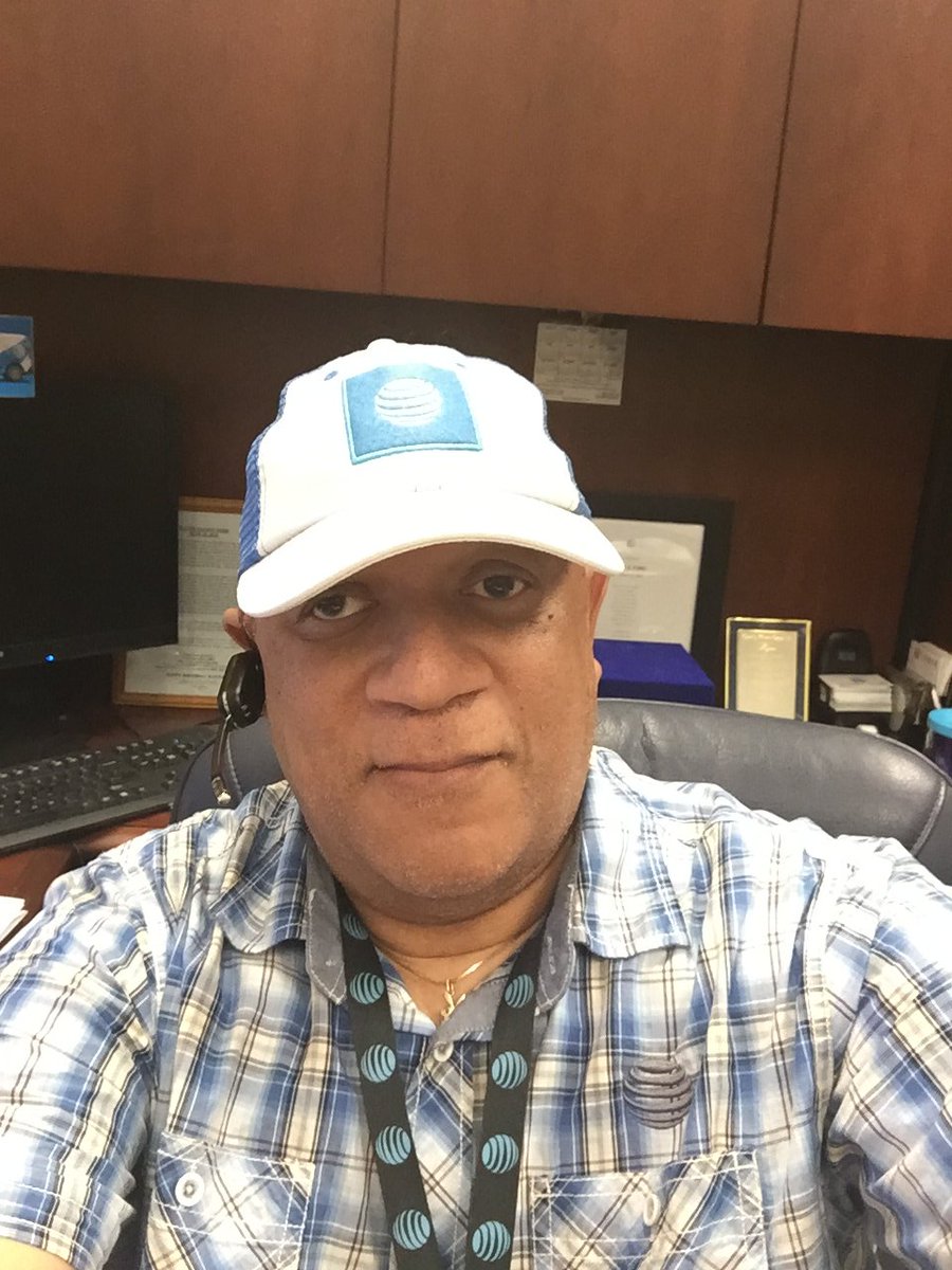 Wayne_OPFLDSL's tweet photo. Today I celebrate 42 years of service and the journey continues. https://t.co/IEJKtZQM0m