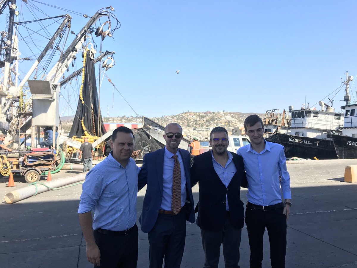 OTD two years ago at a seafood yard in Ensenada, MX, with my client from Portugal that developed a Seafood Traceability technology based on Blockchain. 

#BitCliq #BlueTech #BlueEconomy #SeafoodTraceability #Portugal #Ensenada