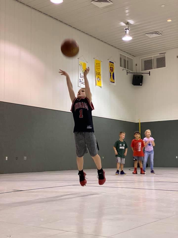 kladage's tweet photo. Coop is hoopin! #JrTitans #gang https://t.co/zIOgfEUKZ2