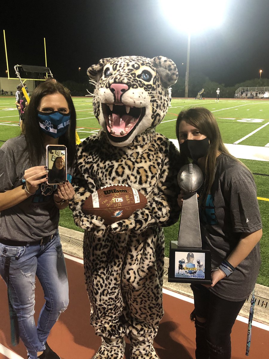 BCPSStein's tweet photo. So proud of My Boys! For bringing home the first annual Jason G Stein Swamp Bowl Trophy home! You guys sure did keep your promise!! Love you all! 💙🐾🏈🏆@CoachCam794 @GladesFB @athleticscghs https://t.co/kHSs3RWytk