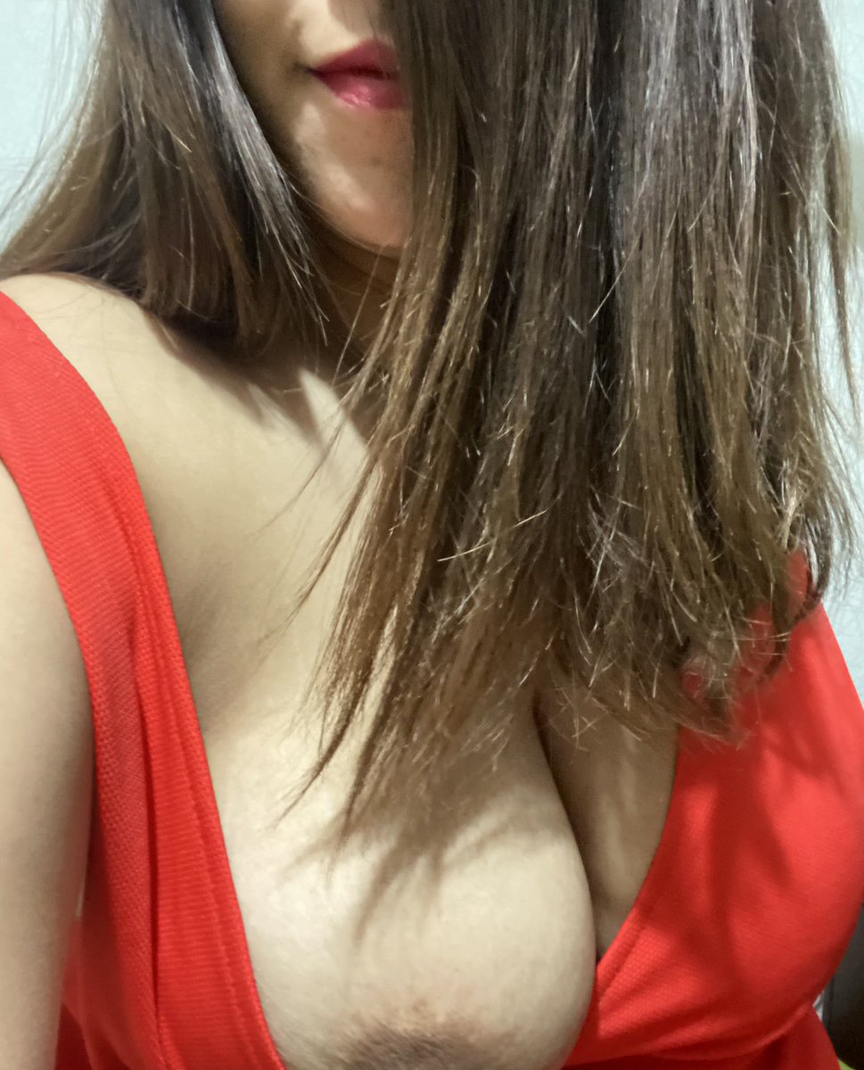 charliedcr's tweet photo. Una fotito, porque hemos andado inactivos. Sigo en la búsqueda de una pareja en la que pueda estar más con ella #YaHaciaFalta https://t.co/xtZuMGIkcT