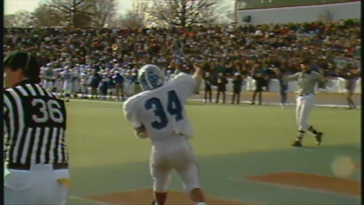 DaveWallsTV's tweet photo. How about a brand NEW #FFRewind tonight? @ECGlassFB fell short of their goals in 1987 - how did the Hilltoppers reload, instead of rebuild, for a magical 1988 run? Find out NEXT on @13Sports at 11! @ecgathletics @ECGTTC #ABC13FootballFriday https://t.co/lggbxQudgl