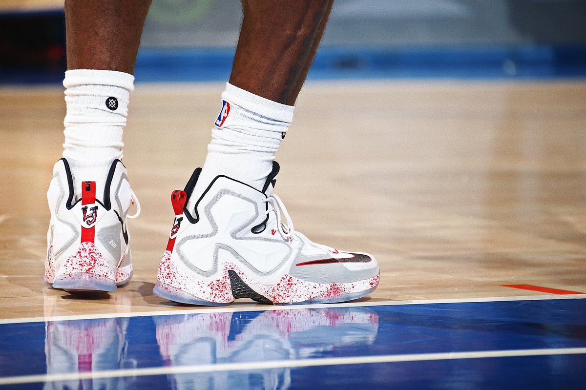brkicks's tweet photo. Five years ago today, @KingJames brought out the “Friday the 13th” Nike LeBron 13 at The Garden 🔥 https://t.co/NHEnS2lwOT