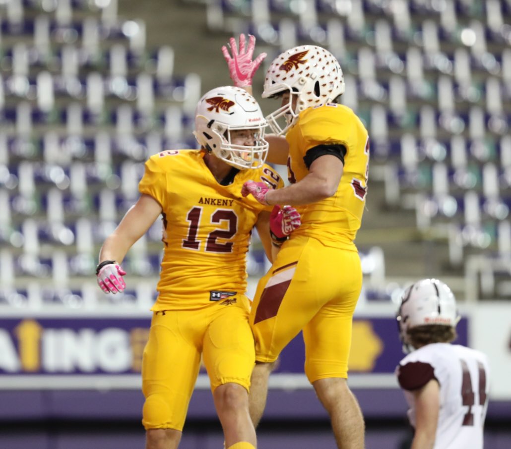 IHSAA's tweet photo. Final in 2OT: Ankeny 31, Dowling Catholic 24. An interception in the end zone by Arland Bruce IV seals an Ankeny win. Dowling’s #iahsfb record 7 straight championships stopped after a thrilling semifinal. 
🏈 https://t.co/dTu0lf7gxG https://t.co/R1p6Lv8zQQ